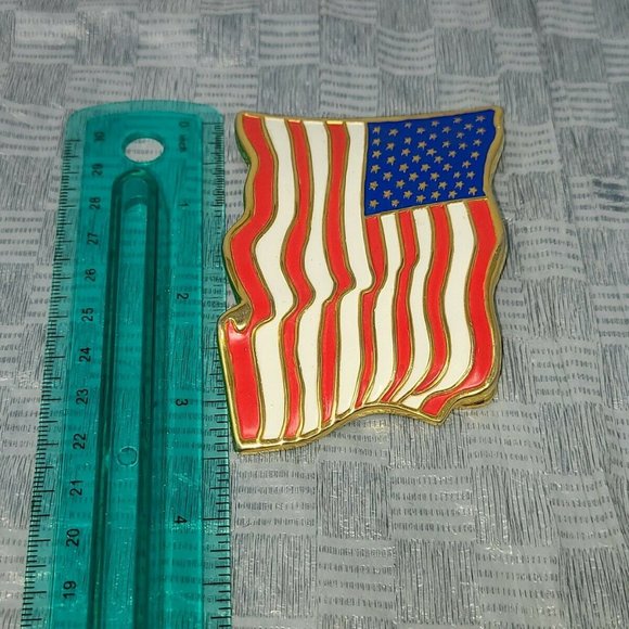 Specialty House of Creation US Flag Belt Buckle - Picture 3 of 3
